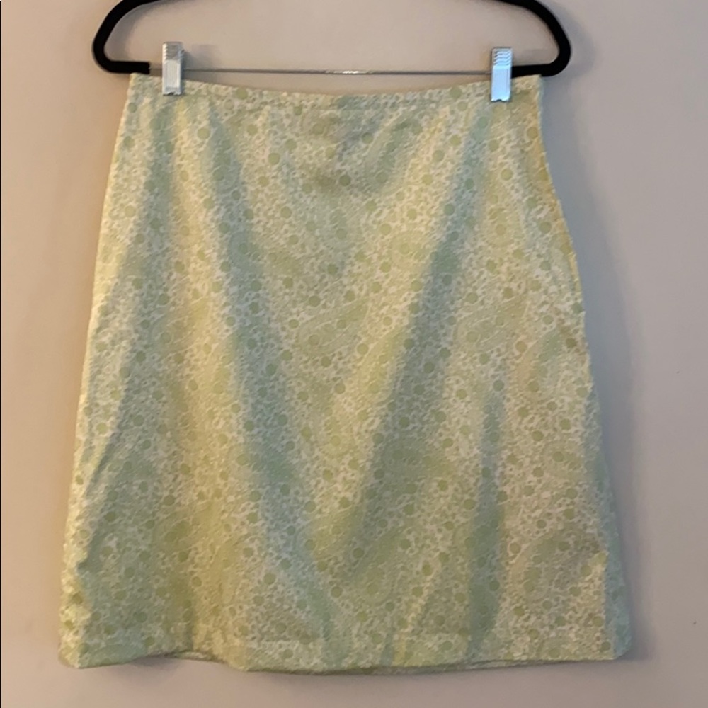 Brooks Brothers Light Green Paisley Skirt (Size10)